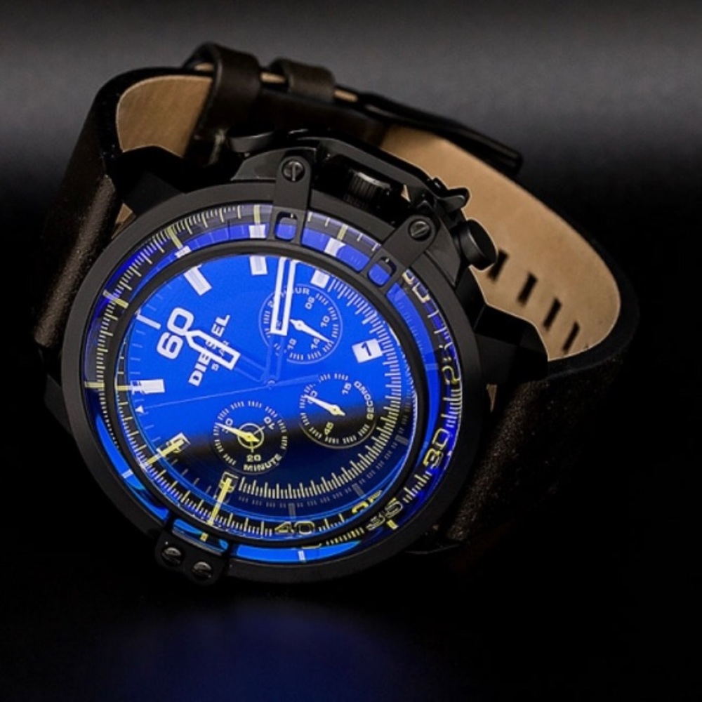 Men’s diesel dark brown leather strap watch DZ4405